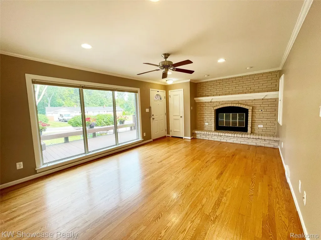 6391 Snow Apple Drive Independence Charter Township MI 48346