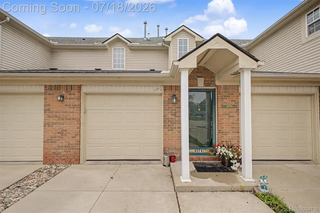 45741 Cagney Drive Macomb Township MI 48044