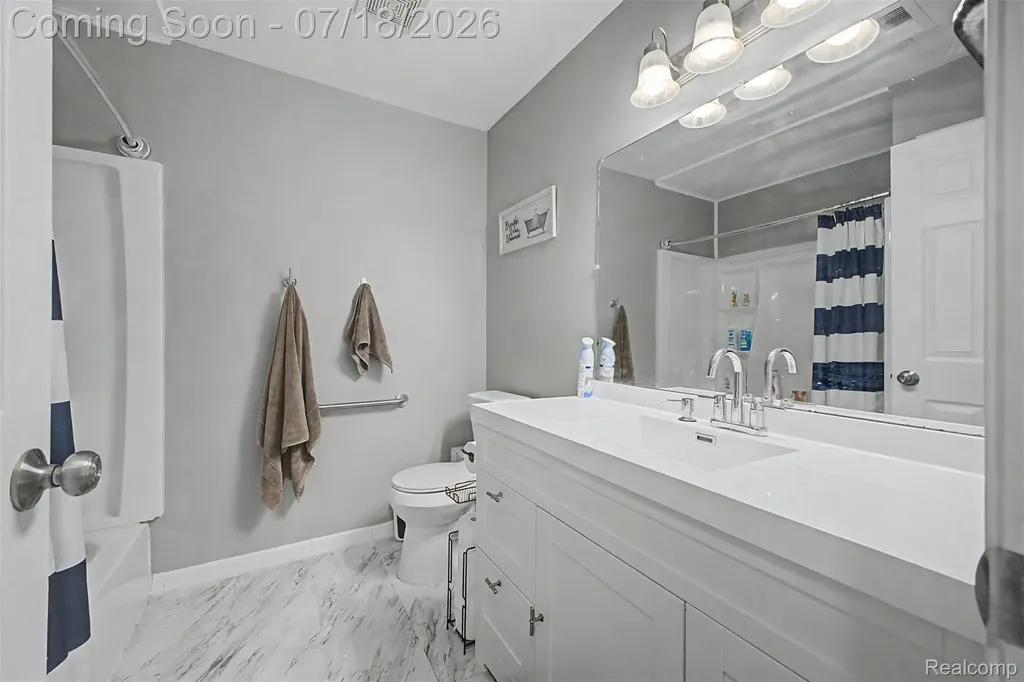45741 Cagney Drive Macomb Township MI 48044