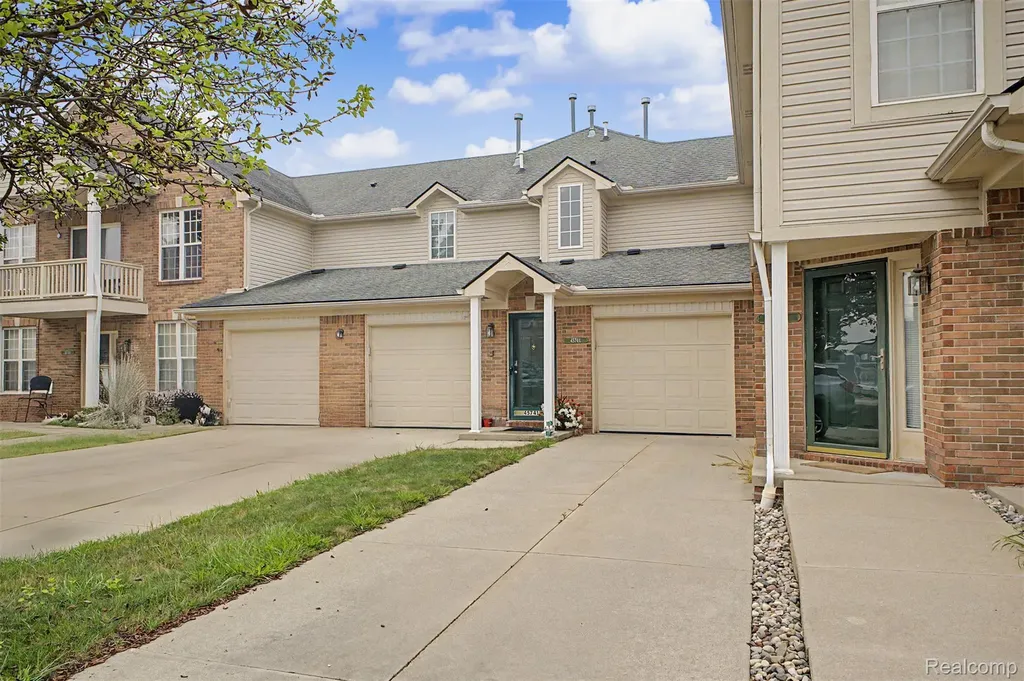 45741 Cagney Drive Macomb Township MI 48044
