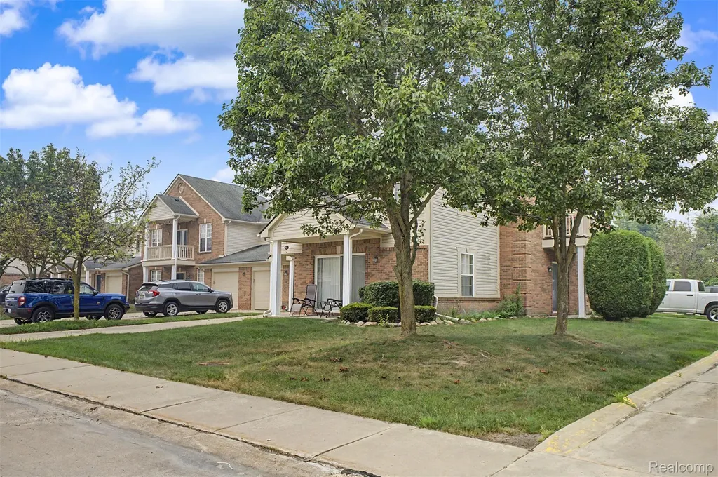 45741 Cagney Drive Macomb Township MI 48044