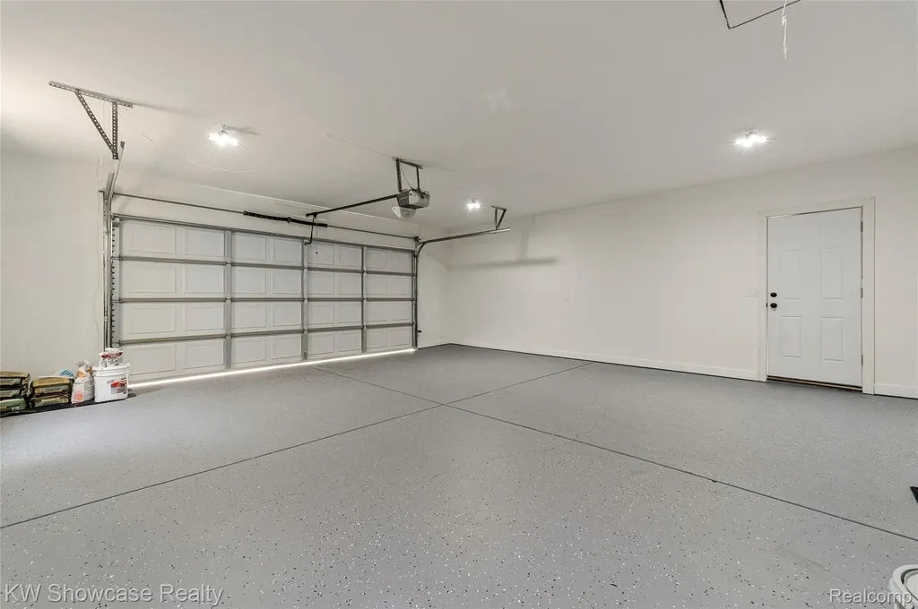 4392 Cass Elizabeth Road Waterford Charter Township MI 48328