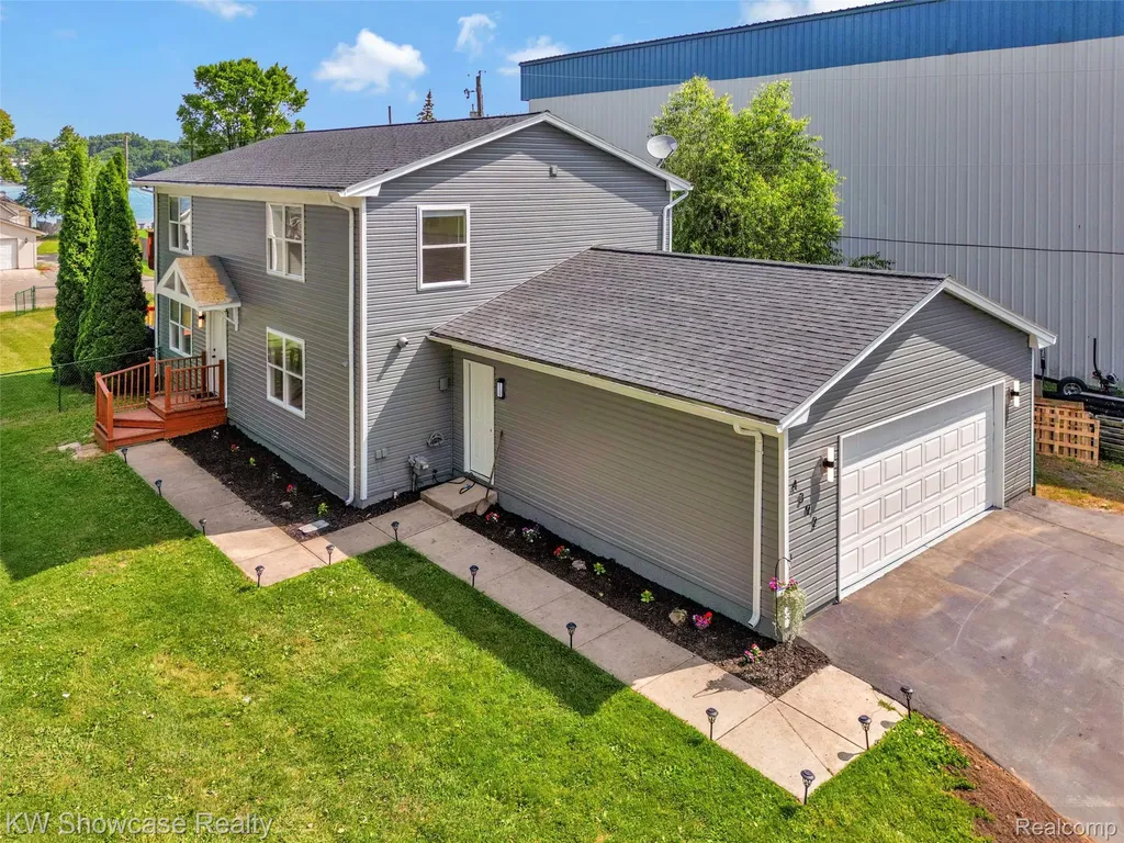 4392 Cass Elizabeth Road Waterford Charter Township MI 48328