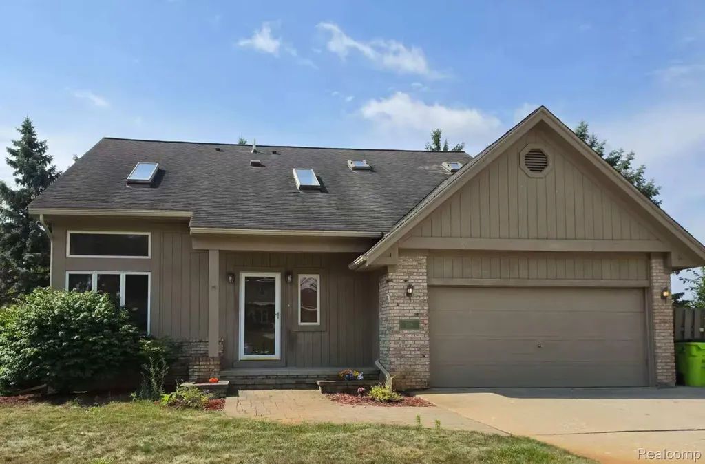 41921 Tamara Street Novi City MI 48375