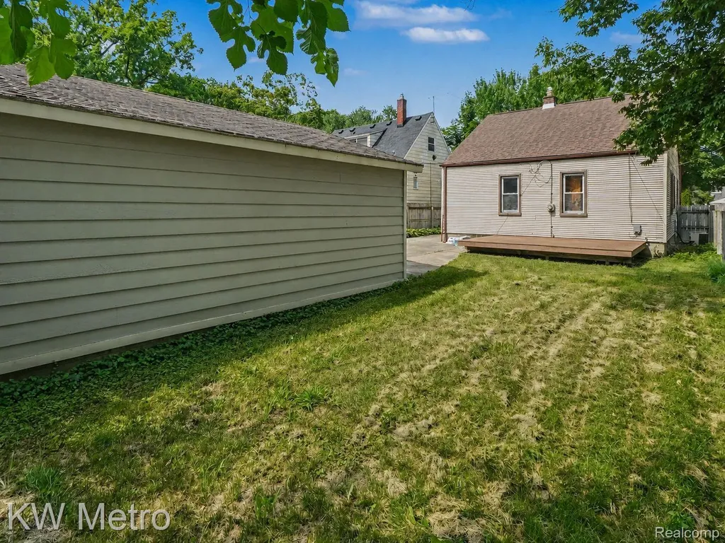1023 Hoffman Avenue Royal Oak City MI 48067