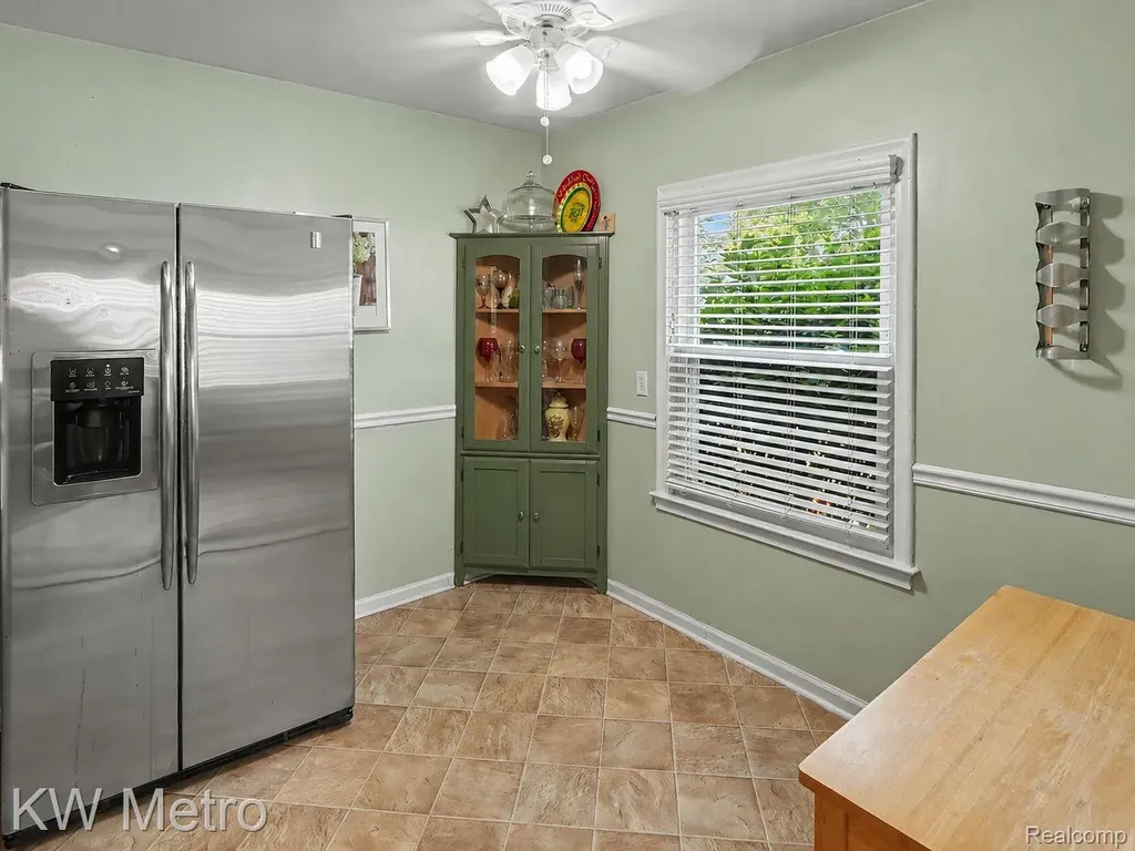 1023 Hoffman Avenue Royal Oak City MI 48067