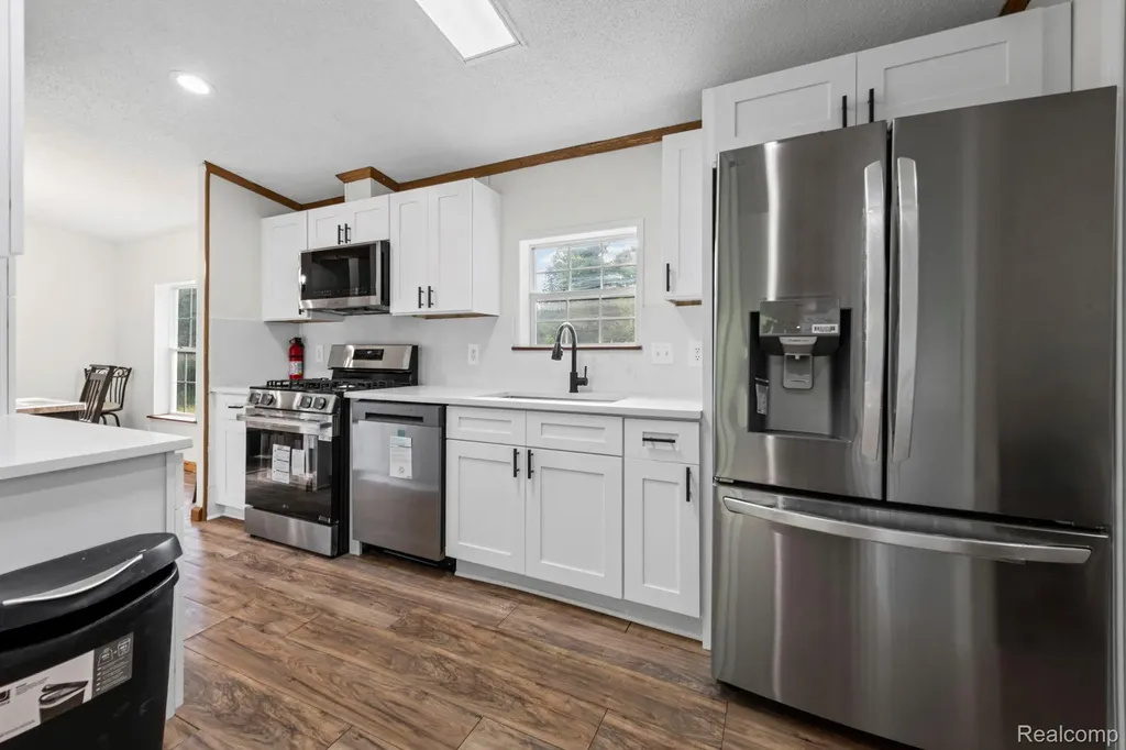 2190 Seymour Lake Road Brandon Charter Township MI 48462