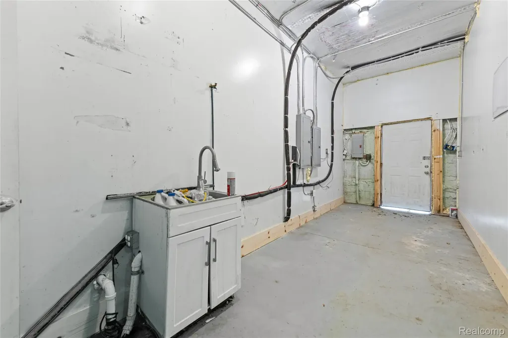 2190 Seymour Lake Road Brandon Charter Township MI 48462