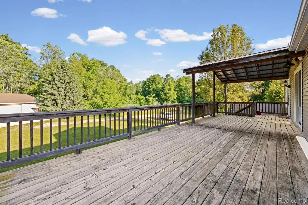 2190 Seymour Lake Road Brandon Charter Township MI 48462