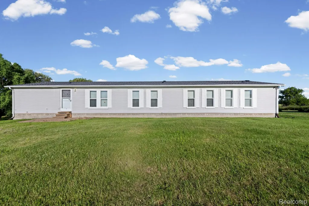 865 Brown City Road Imlay Township MI 48444