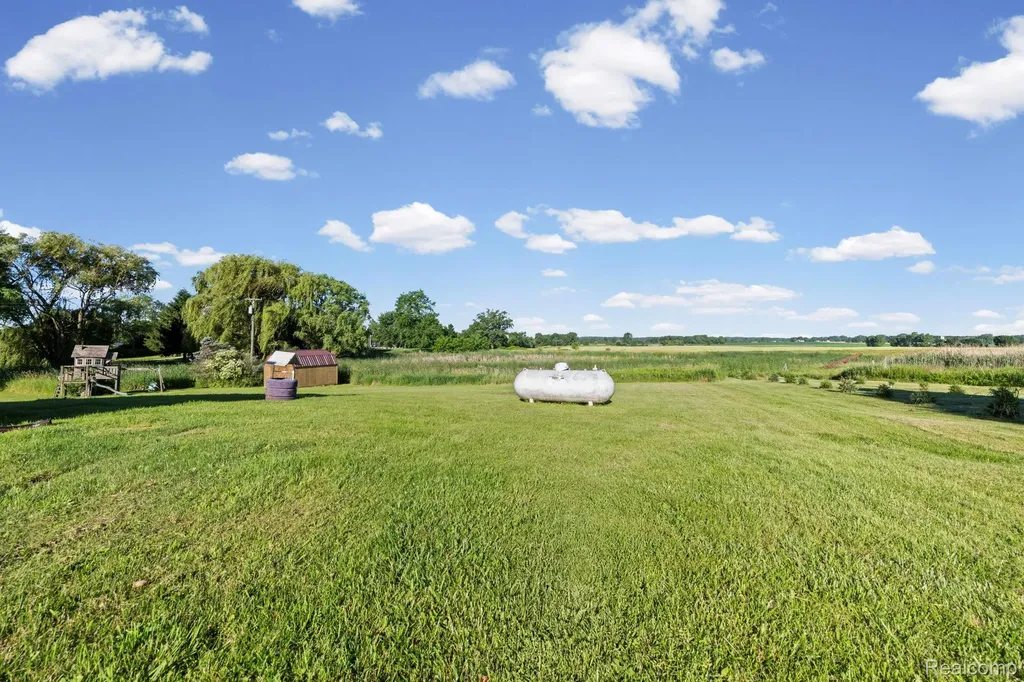 865 Brown City Road Imlay Township MI 48444