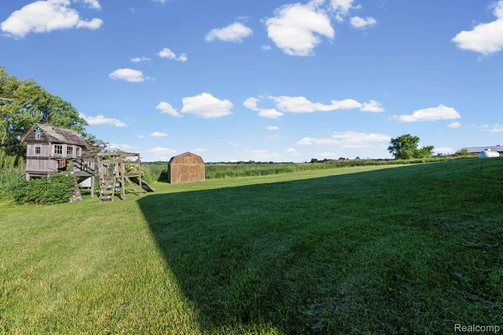 865 Brown City Road Imlay Township MI 48444