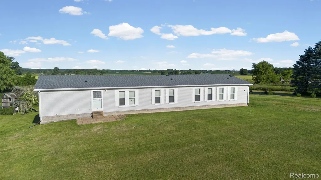 865 Brown City Road Imlay Township MI 48444