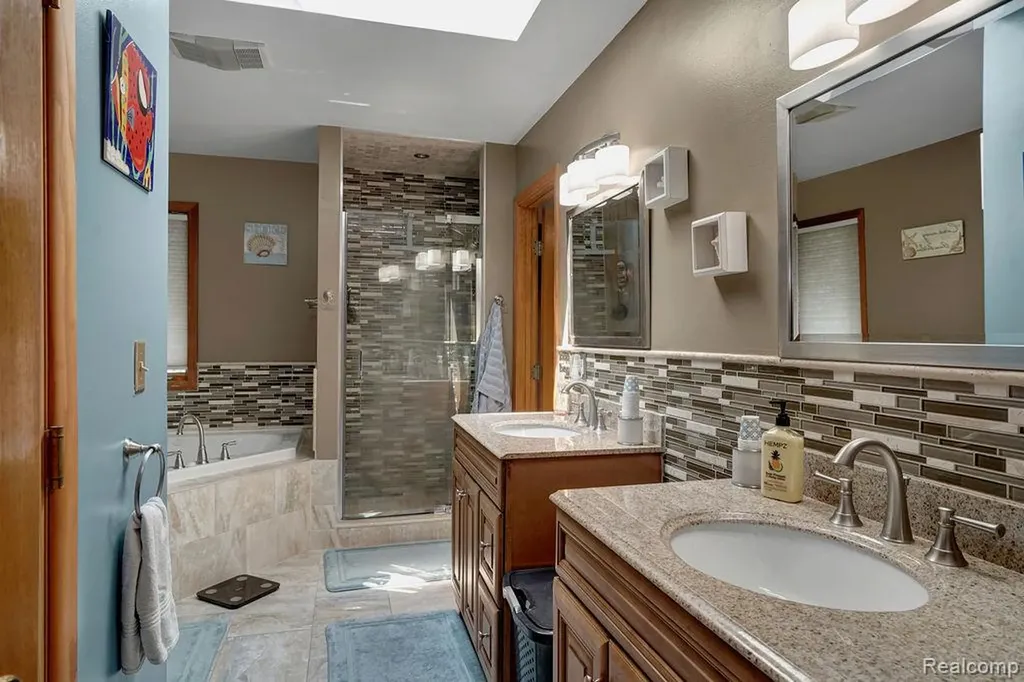 7277 Cardinal Street Clay Township MI 48001