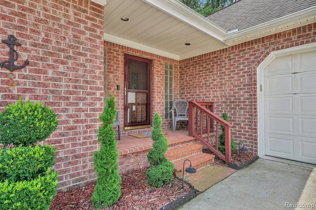 7277 Cardinal Street Clay Township MI 48001