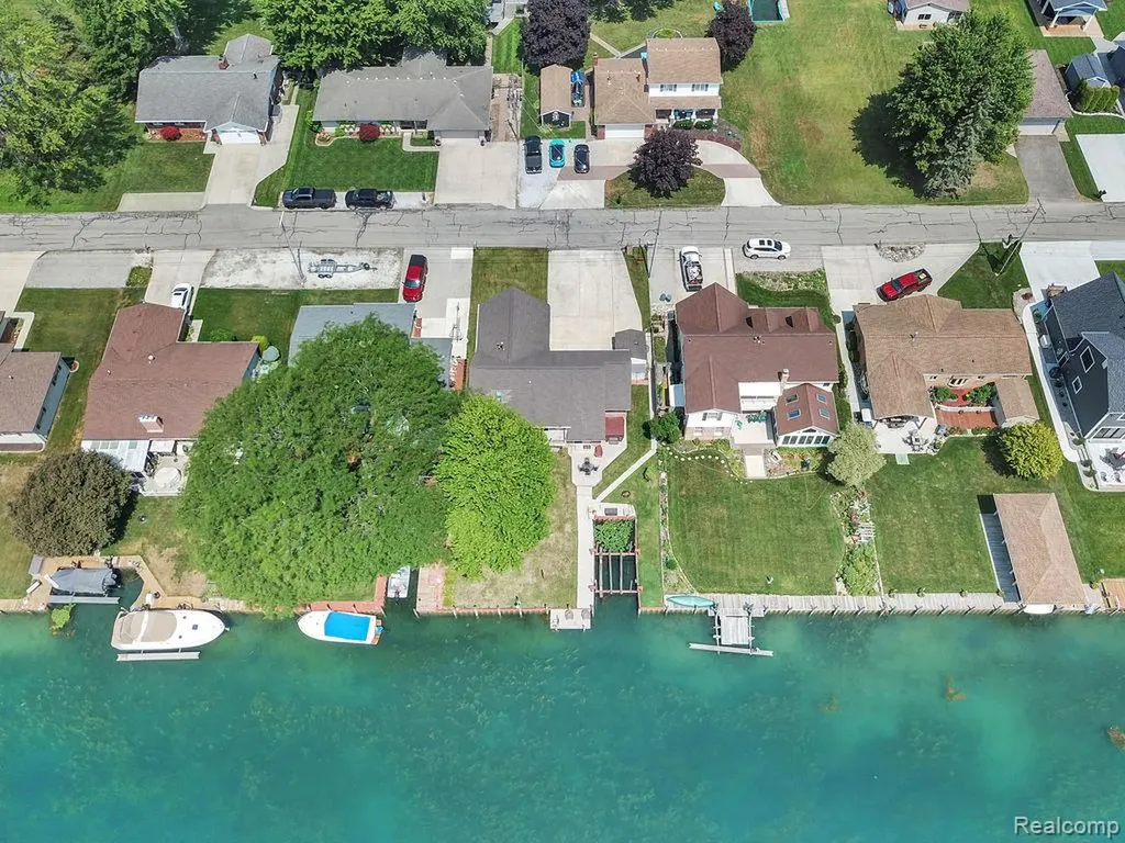 7277 Cardinal Street Clay Township MI 48001