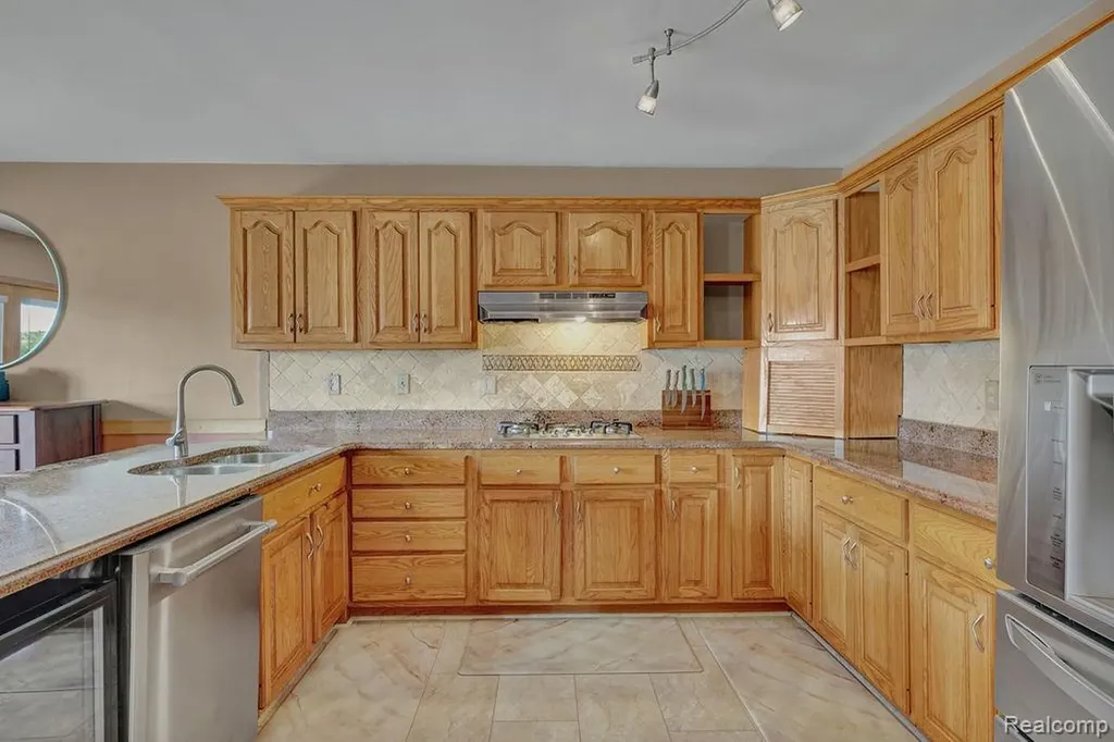 7277 Cardinal Street Clay Township MI 48001