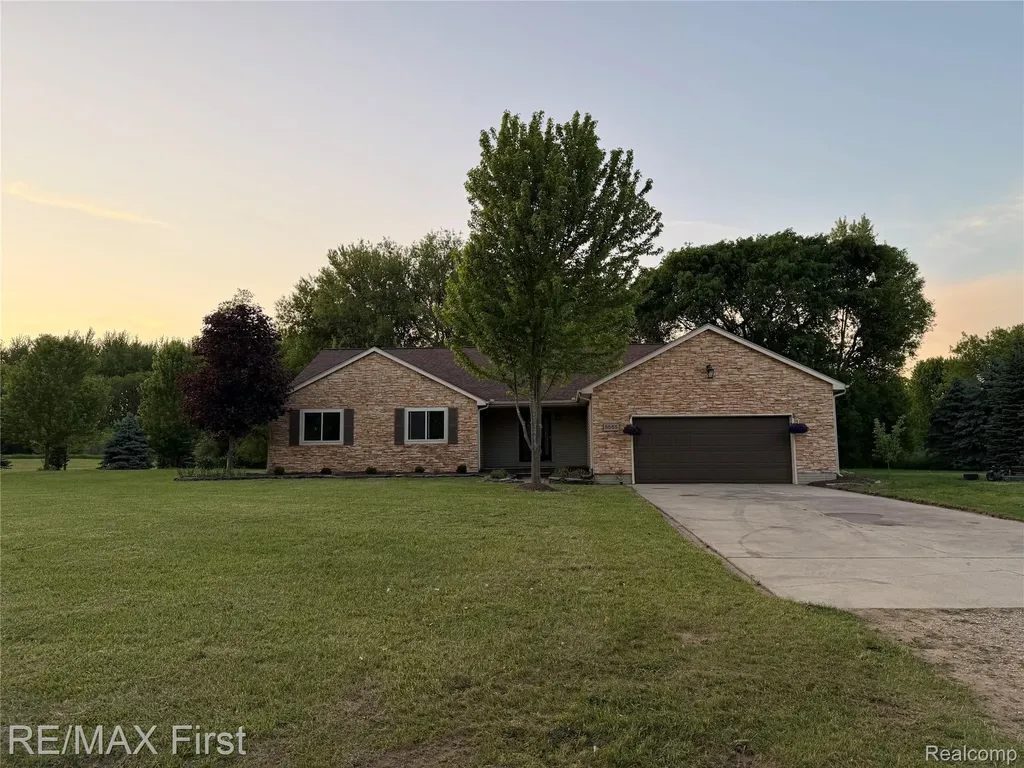 5555 Troika Trail Dryden Township MI 48428