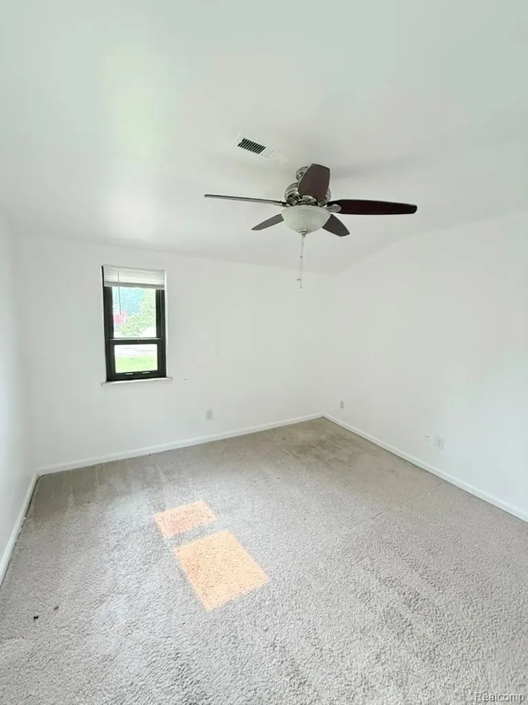 2910 Moon Lake Drive West Bloomfield Charter Township MI 48323
