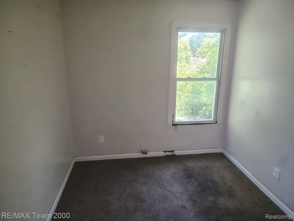 9186 Steel Street Detroit City MI 48228