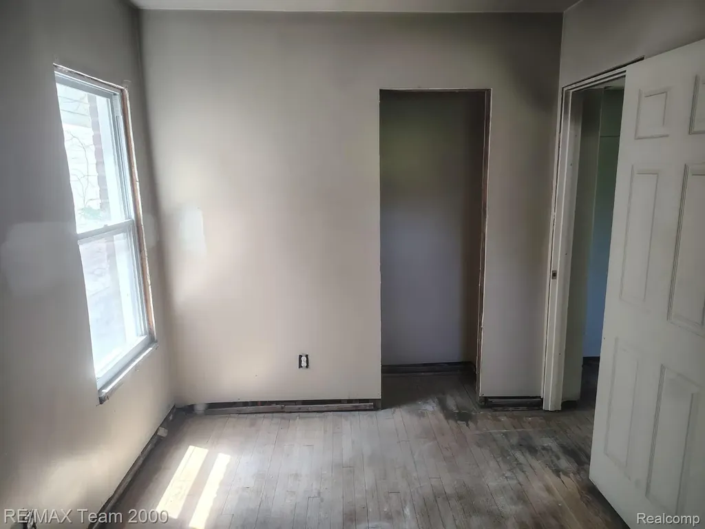 9186 Steel Street Detroit City MI 48228