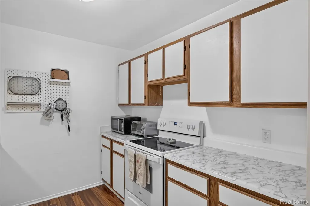777 Clubhouse Drive York Charter Township MI 48197