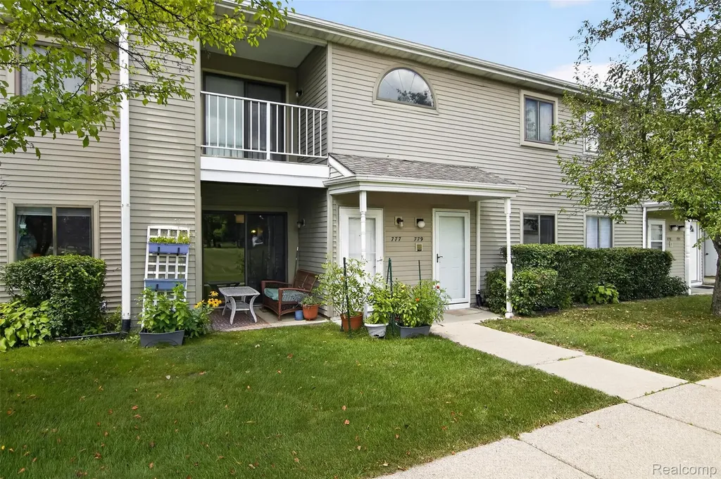 777 Clubhouse Drive York Charter Township MI 48197