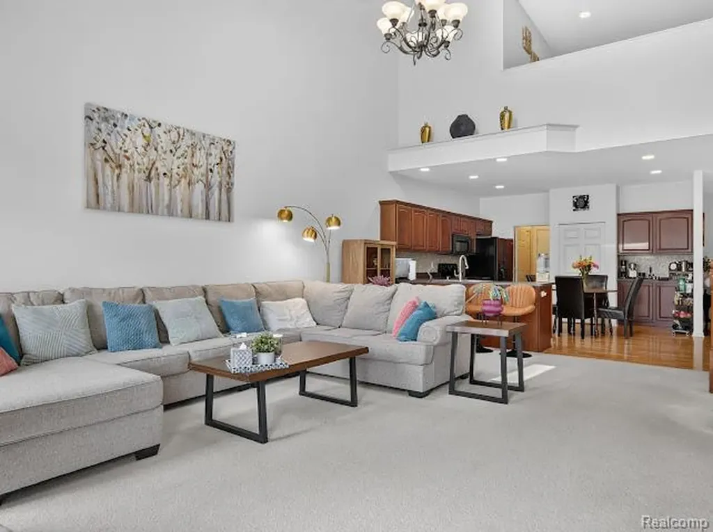 32969 Brookside Circle Livonia City MI 48152