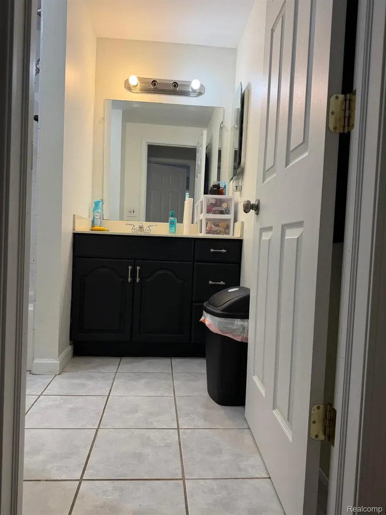 6905 Harvard Lane Canton Charter Township MI 48187