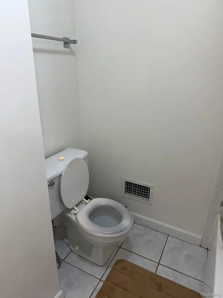 6905 Harvard Lane Canton Charter Township MI 48187