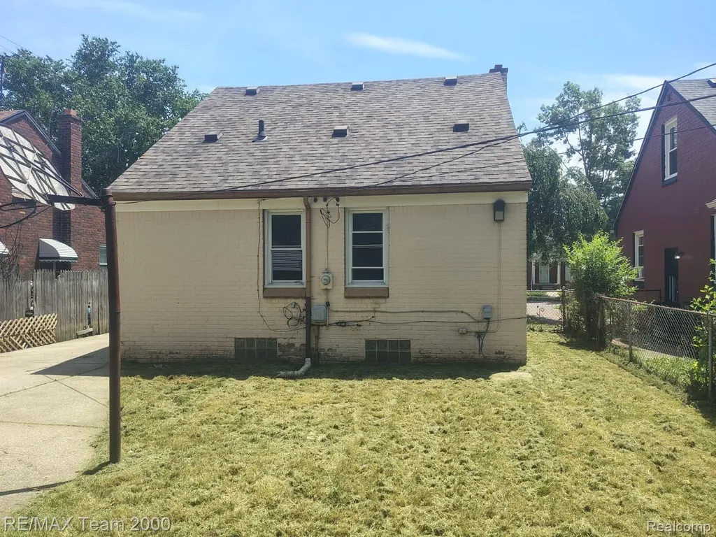 11509 Balfour Road Detroit City MI 48224