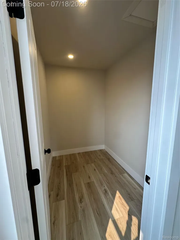 1626 Marion Avenue Lincoln Park City MI 48146