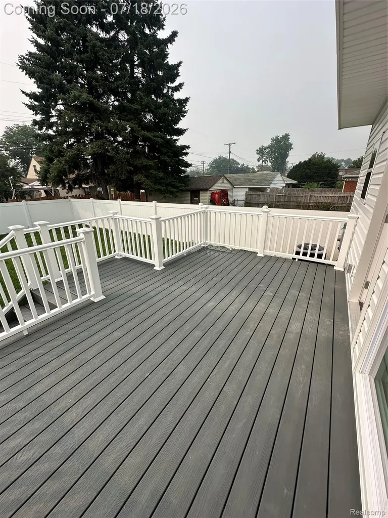 1626 Marion Avenue Lincoln Park City MI 48146