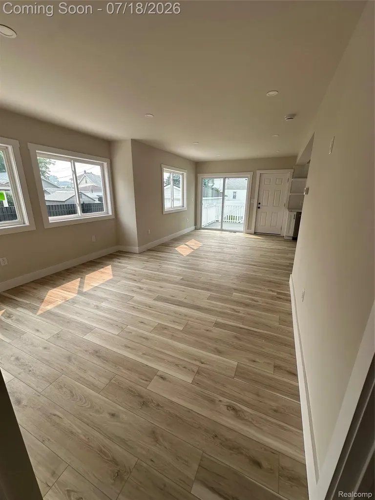 1626 Marion Avenue Lincoln Park City MI 48146