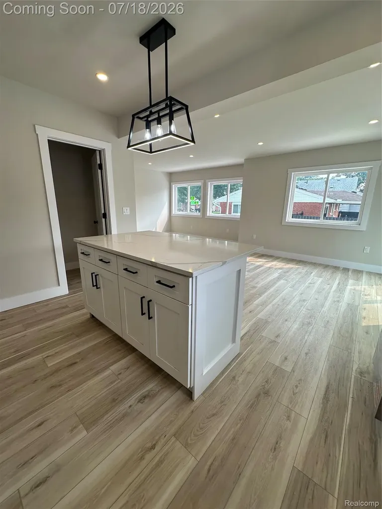 1626 Marion Avenue Lincoln Park City MI 48146