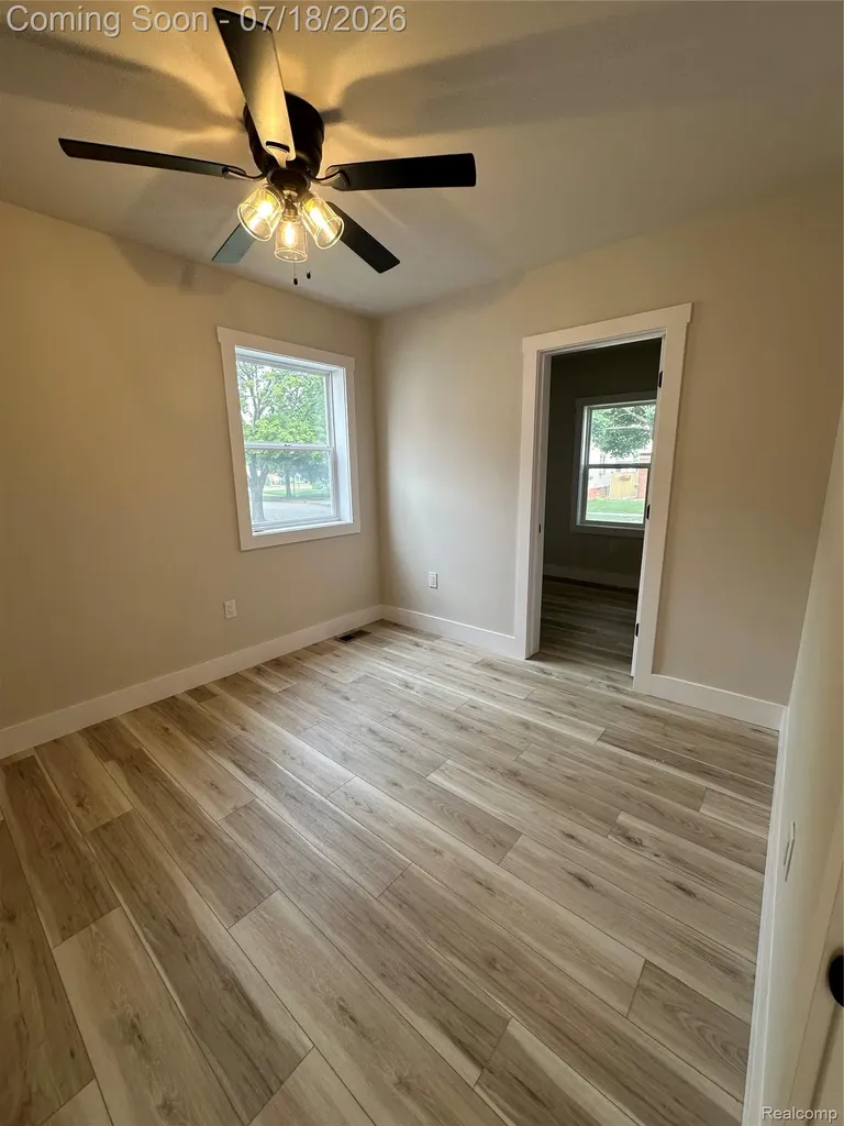 1626 Marion Avenue Lincoln Park City MI 48146