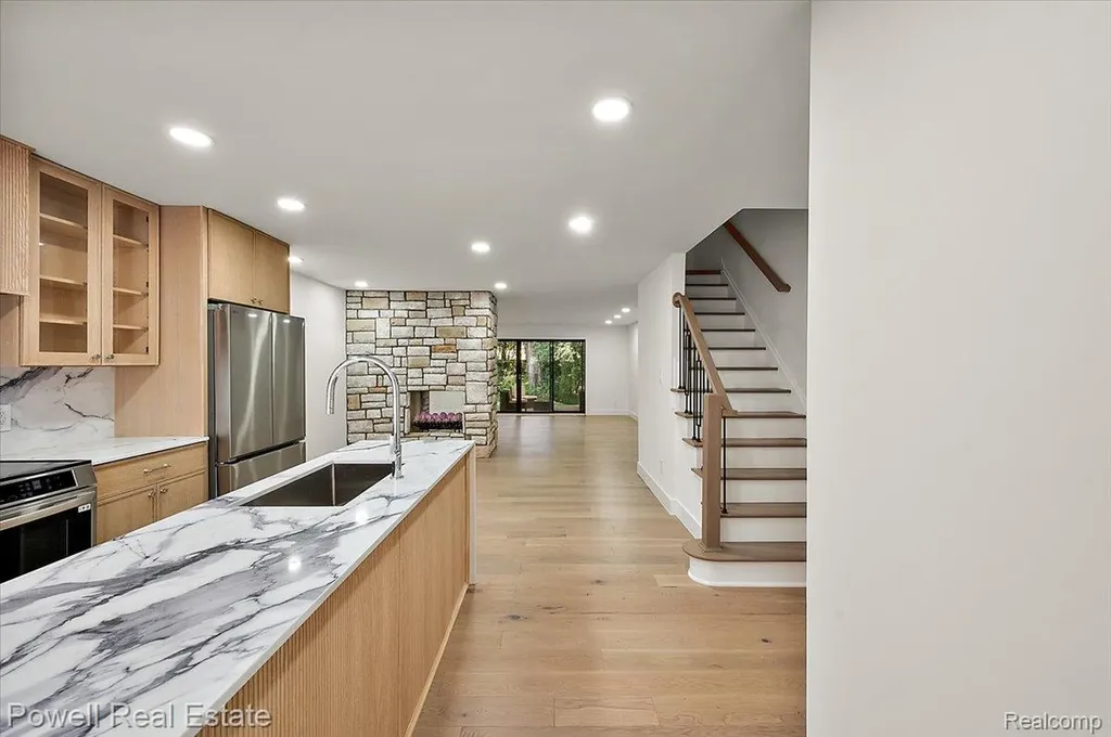 1106 Timberview Trail Bloomfield Hills City MI 48304