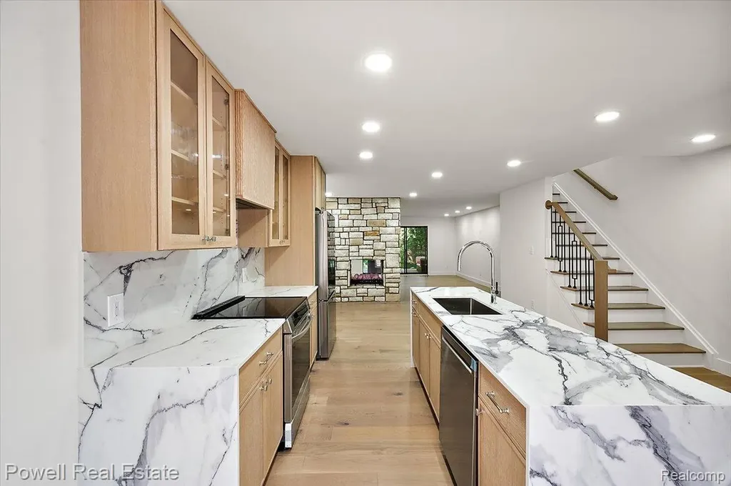 1106 Timberview Trail Bloomfield Hills City MI 48304