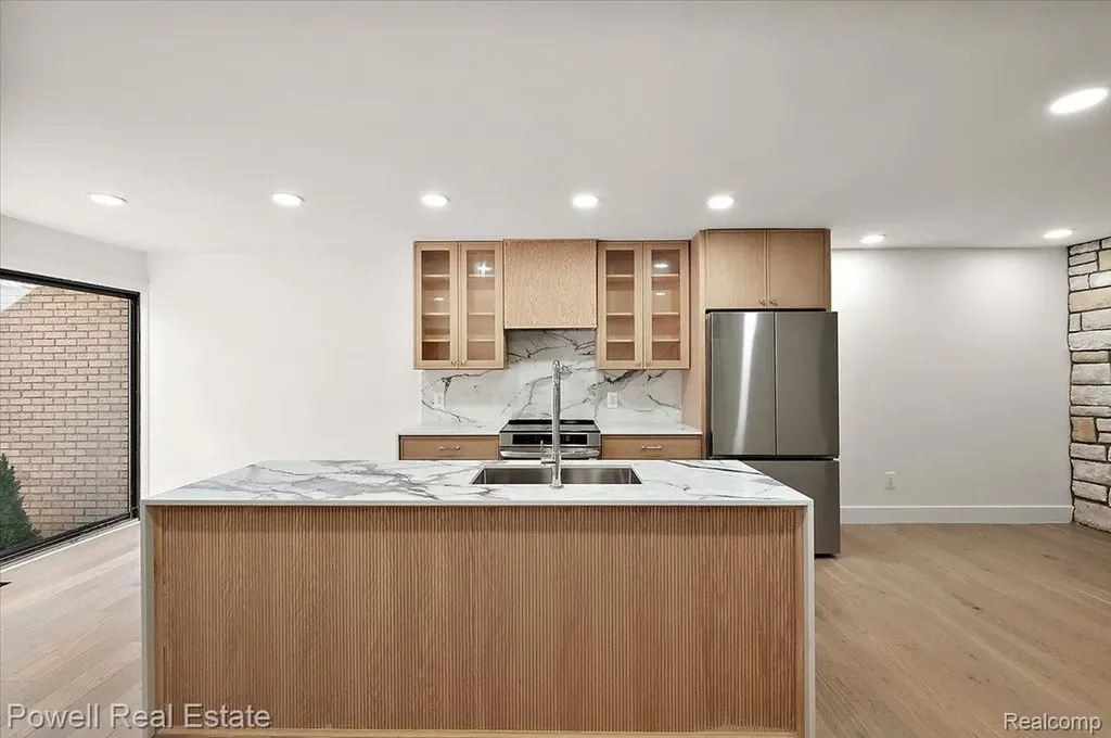 1106 Timberview Trail Bloomfield Hills City MI 48304