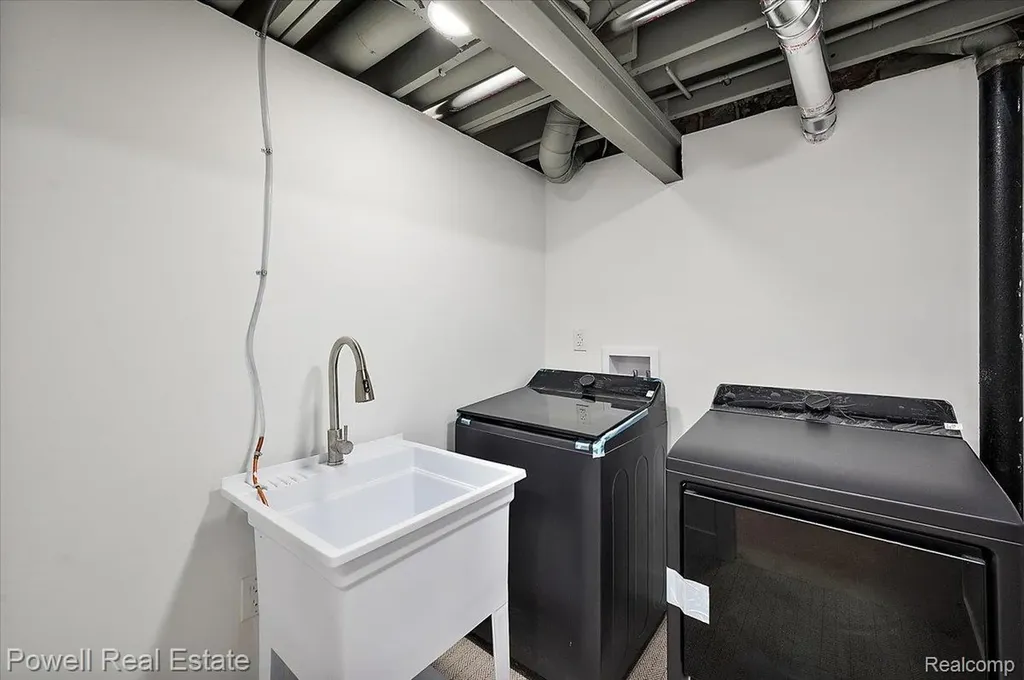 1106 Timberview Trail Bloomfield Hills City MI 48304