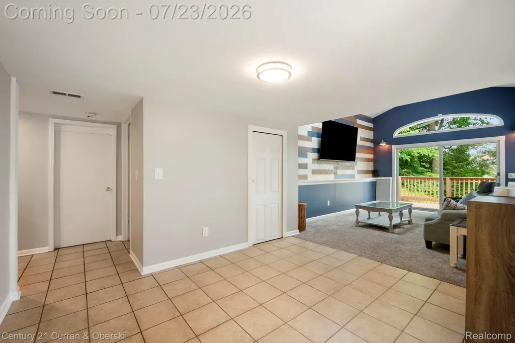 10492 Lake Shore Drive Tyrone Township MI 48430