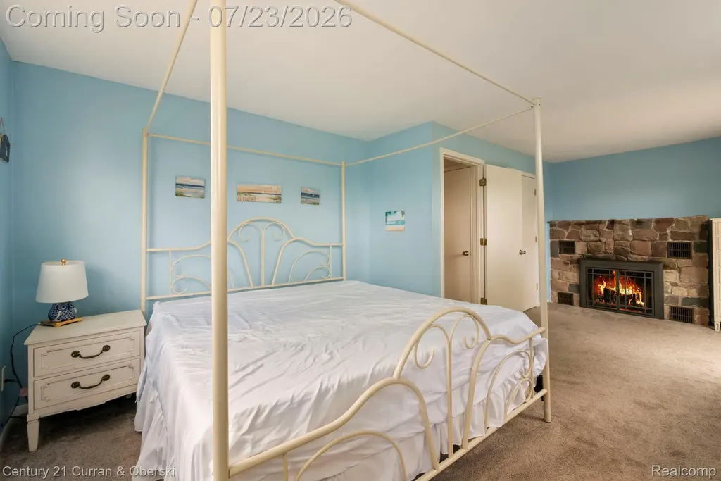 10492 Lake Shore Drive Tyrone Township MI 48430