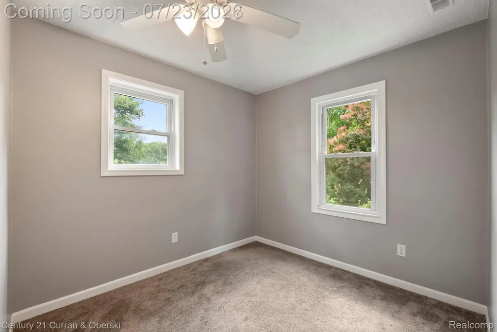10492 Lake Shore Drive Tyrone Township MI 48430