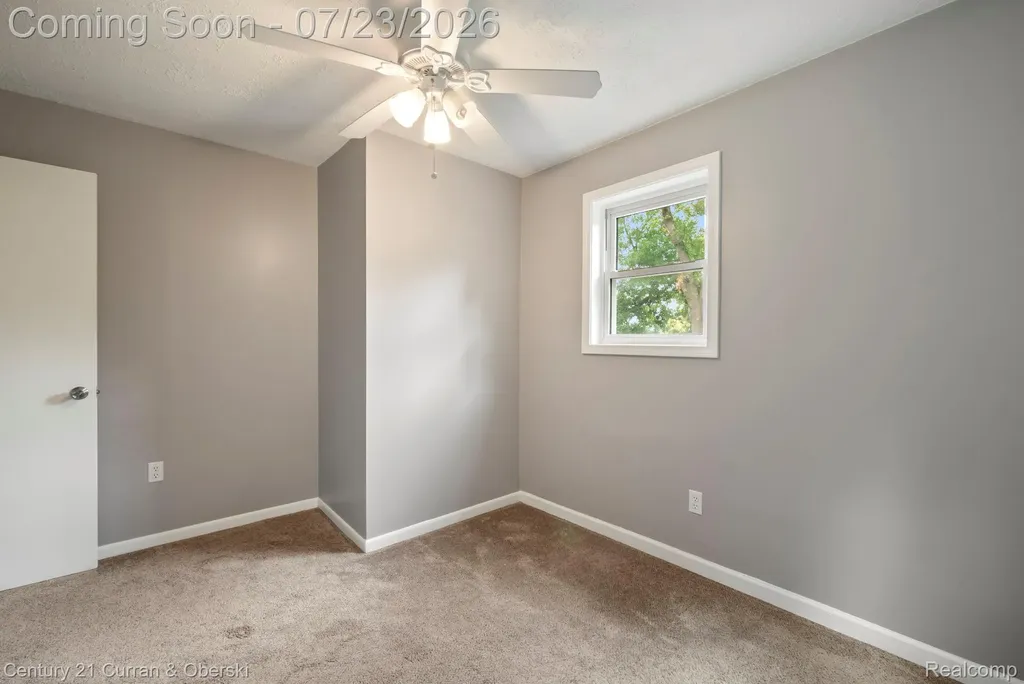 10492 Lake Shore Drive Tyrone Township MI 48430