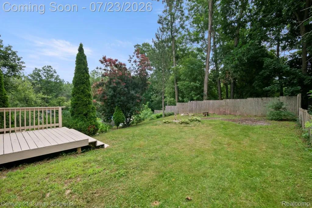 10492 Lake Shore Drive Tyrone Township MI 48430