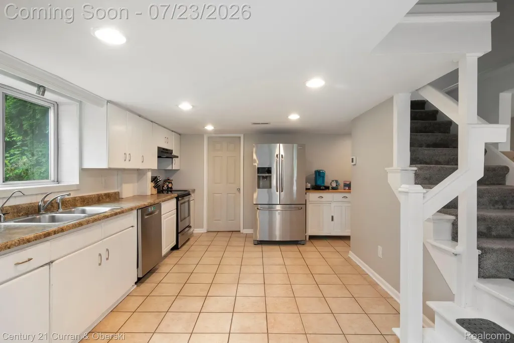 10492 Lake Shore Drive Tyrone Township MI 48430