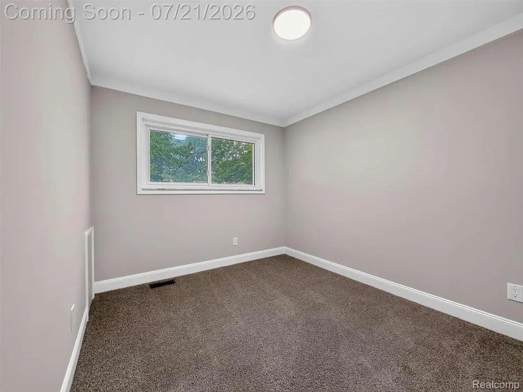 33424 Cheryl Street S Clinton Charter Township MI 48035
