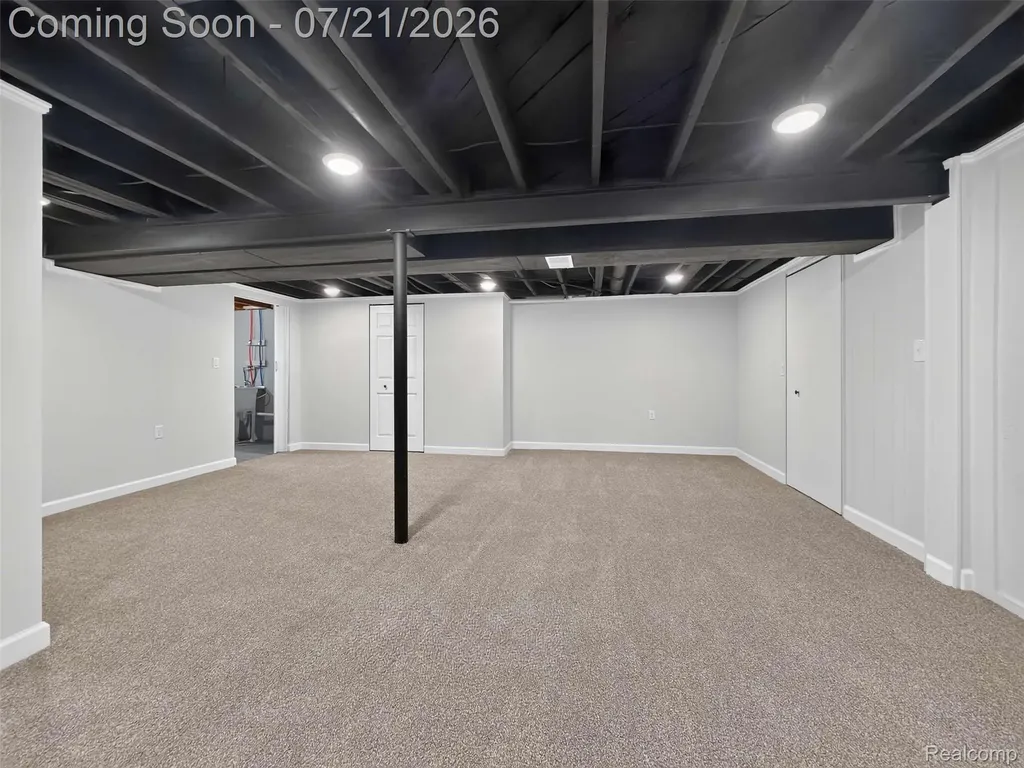 33424 Cheryl Street S Clinton Charter Township MI 48035