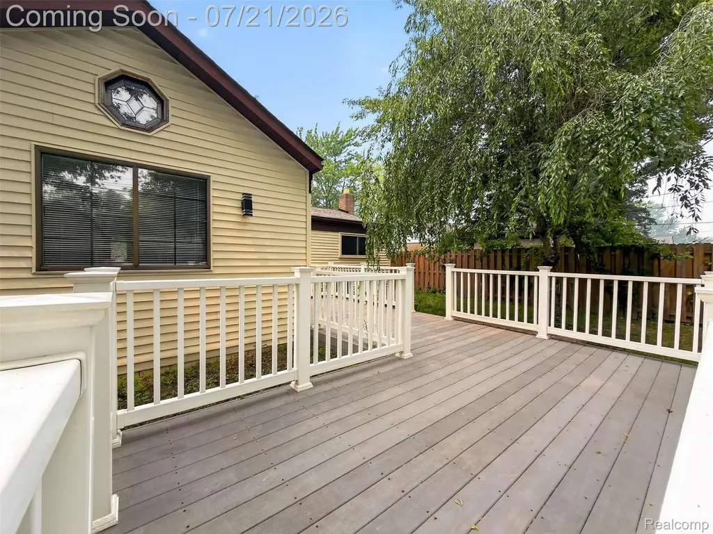 33424 Cheryl Street S Clinton Charter Township MI 48035
