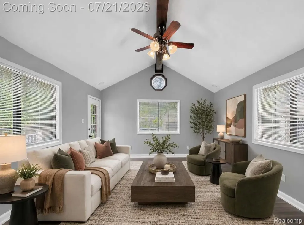 33424 Cheryl Street S Clinton Charter Township MI 48035